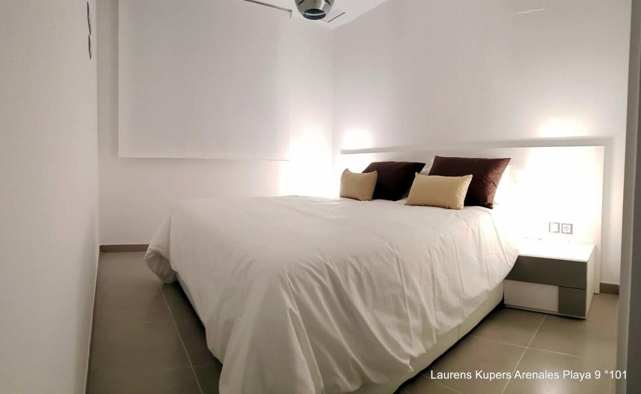 Beautiful Apartment Close To The Sea Arenales del Sol Exterior foto