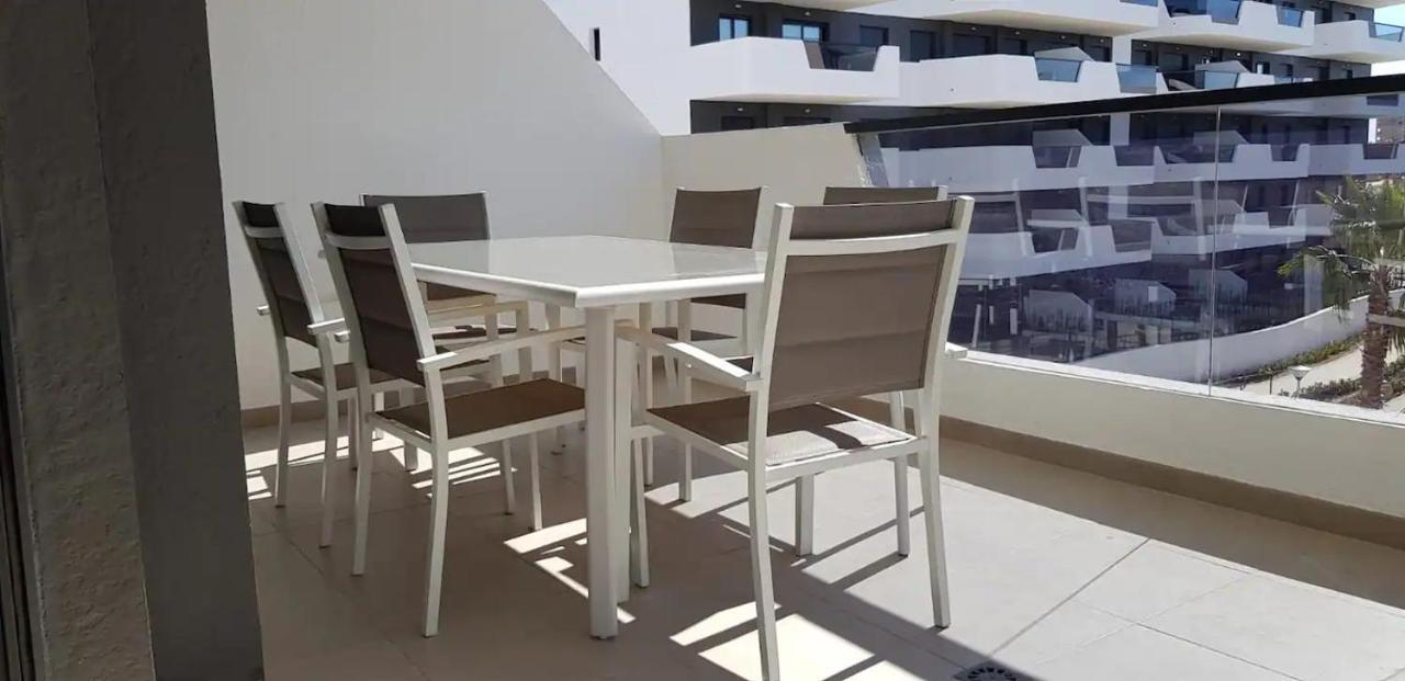 Beautiful Apartment Close To The Sea Arenales del Sol Exterior foto